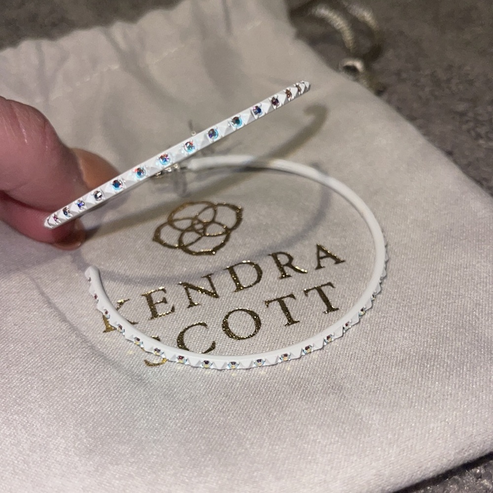 Kendra Scott hoop earrings
